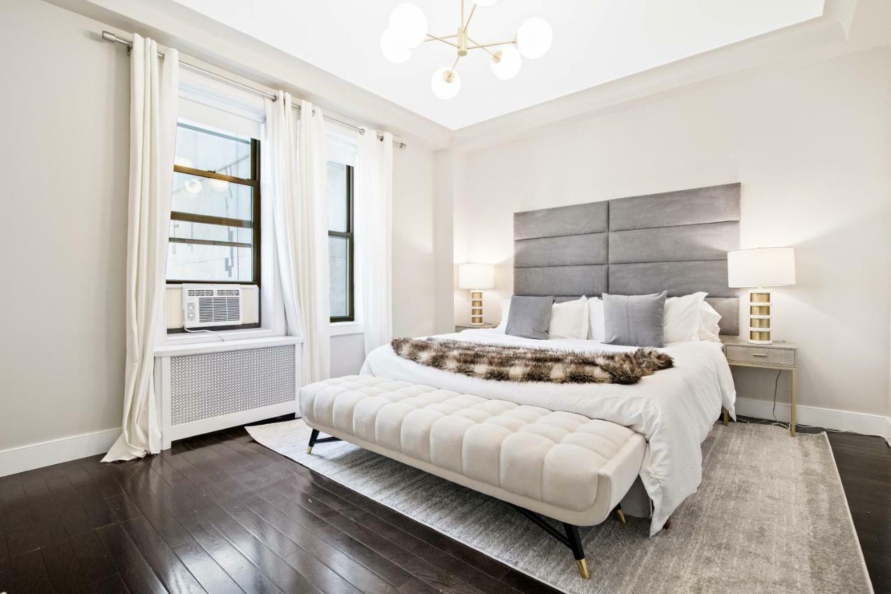 Fifth Avenue Ultra Luxurious Two Bedroom - Domenico Vacca Building 5D New York Eksteriør billede